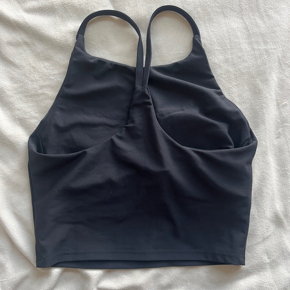 Old Navy Black Women's Crop Top - Picture 2 of 3